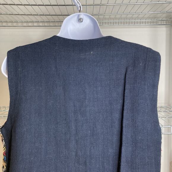 Vintage Women's Embroidered Aztec Tribal Print Vest Est. Size M Tapestry Boho - Picture 9 of 10